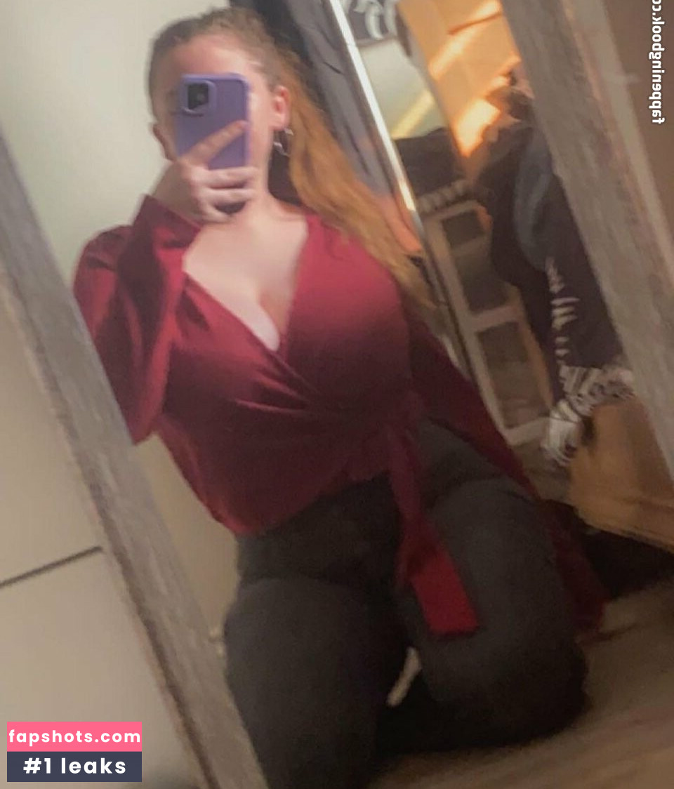 Lily Patrick gallery photo #38