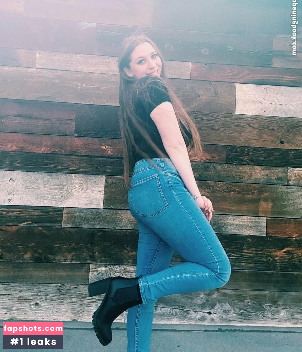 Lily Patrick gallery photo #47