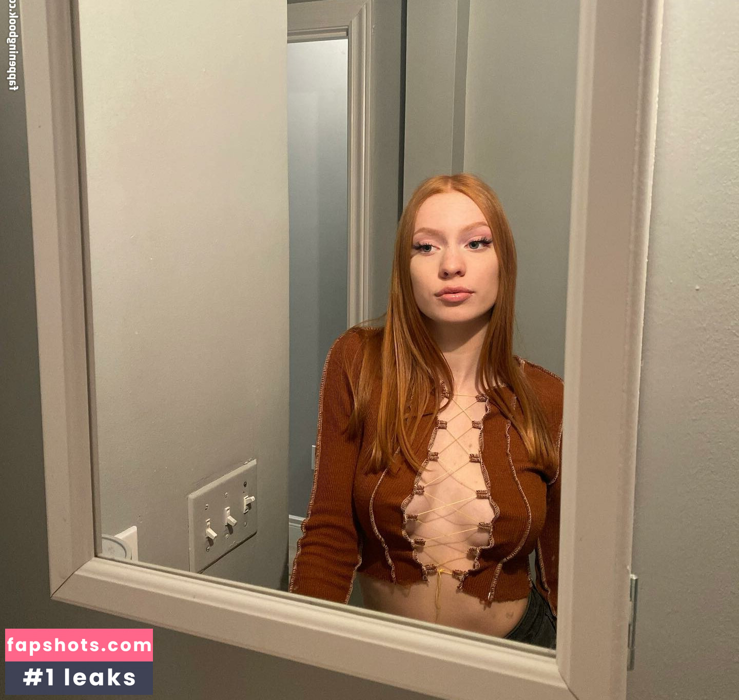 Lily Priscak gallery photo #10