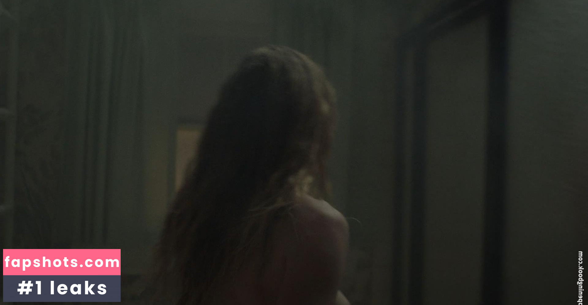 Lily Rabe gallery photo #6