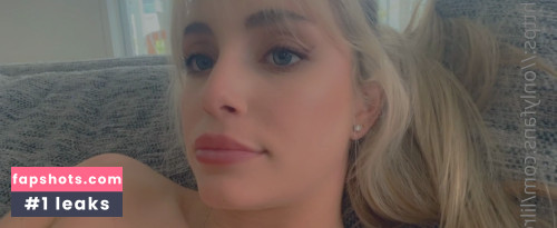 Lily Rose gallery photo #65