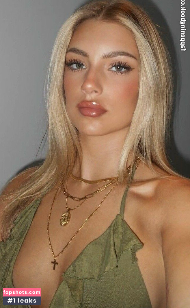 Lily Rowland gallery photo #46