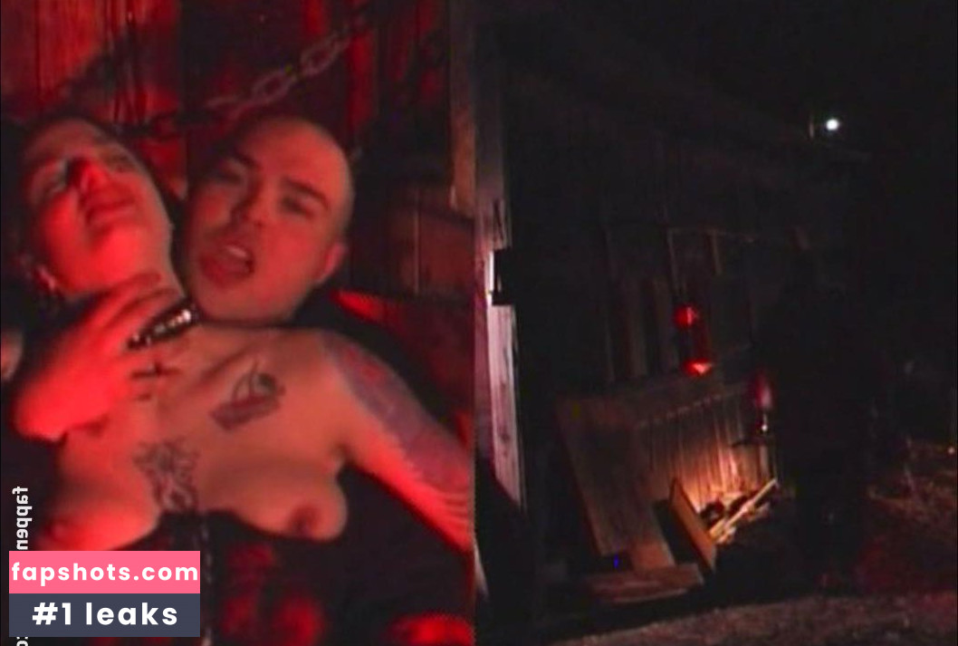 Lily St. Claire gallery photo #16