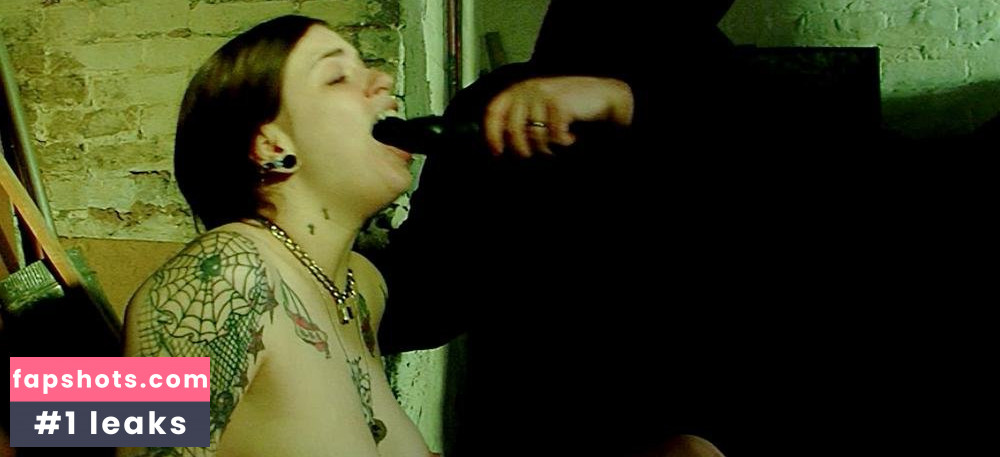 Lily St. Claire gallery photo #8