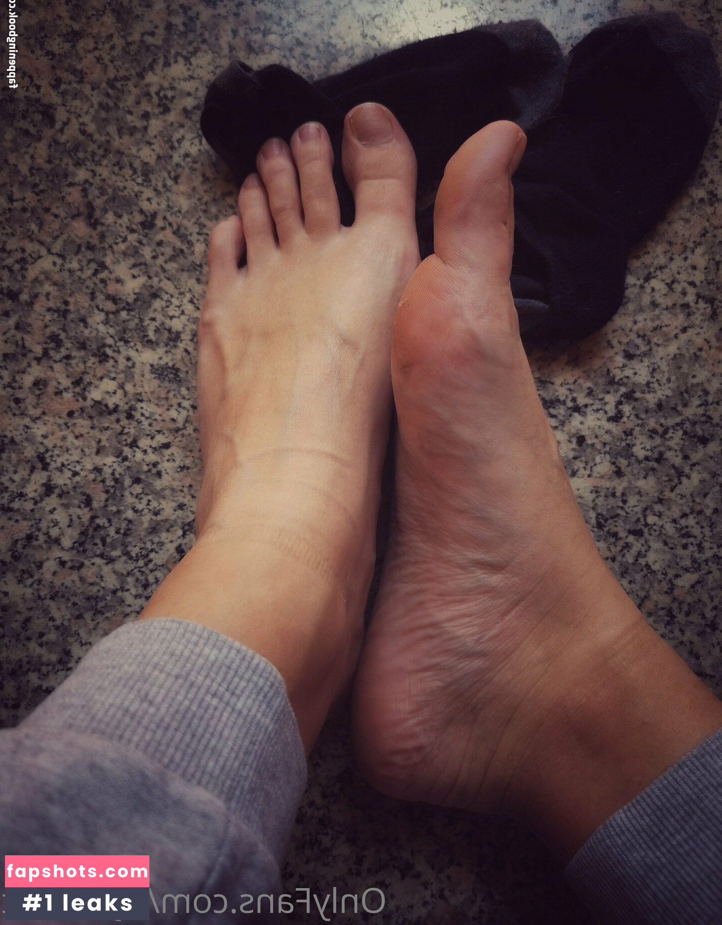 lily00feet Filtración Desnuda OnlyFans Foto #29 - Fapshots