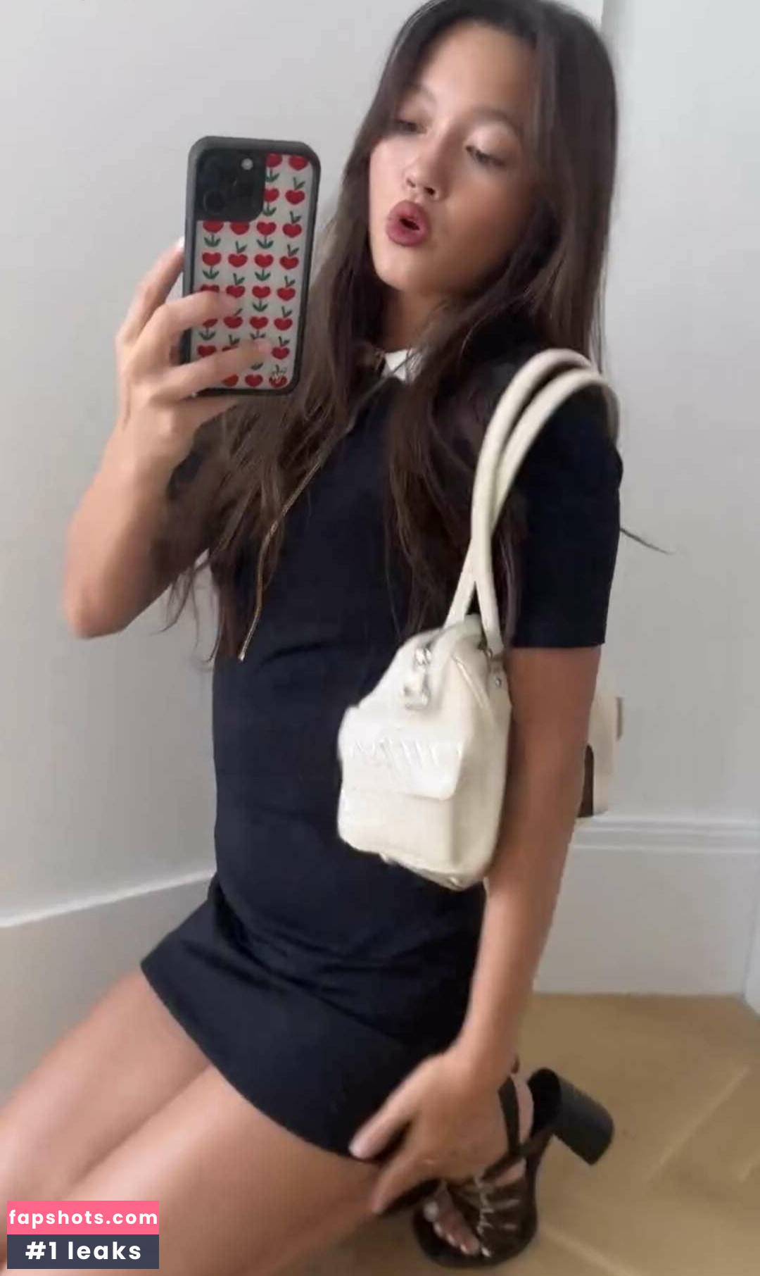 Lilychee gallery photo #30