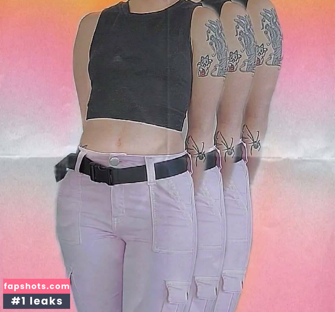 lilydarkofree gallery photo #21