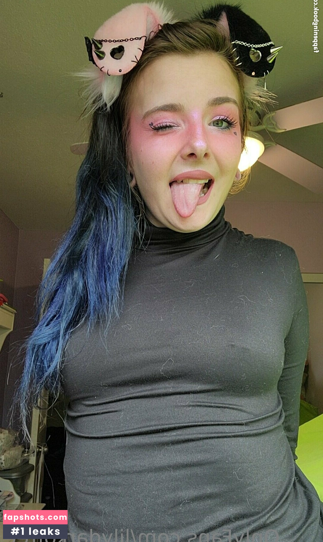 lilydarkofree gallery photo #10