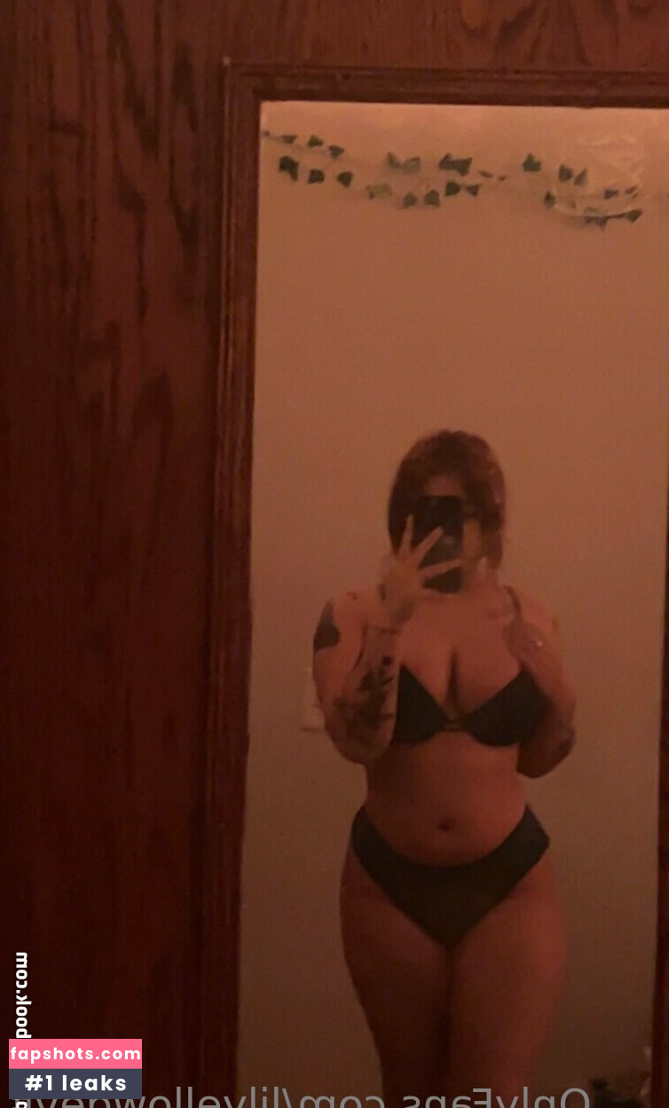 Lilyellowdevil gallery photo #11