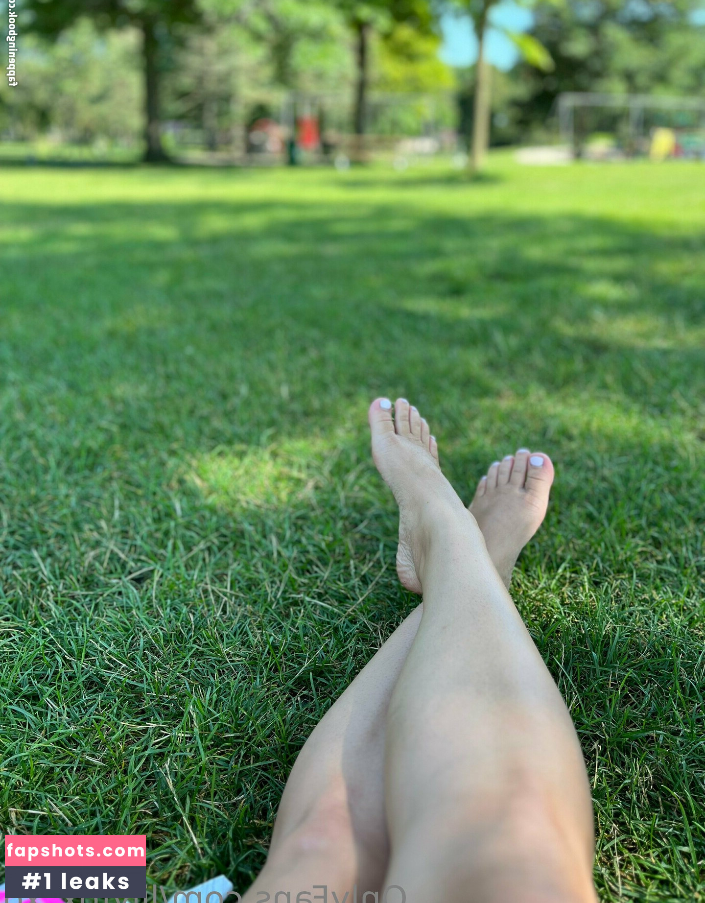 lilyfox_xo gallery photo #26