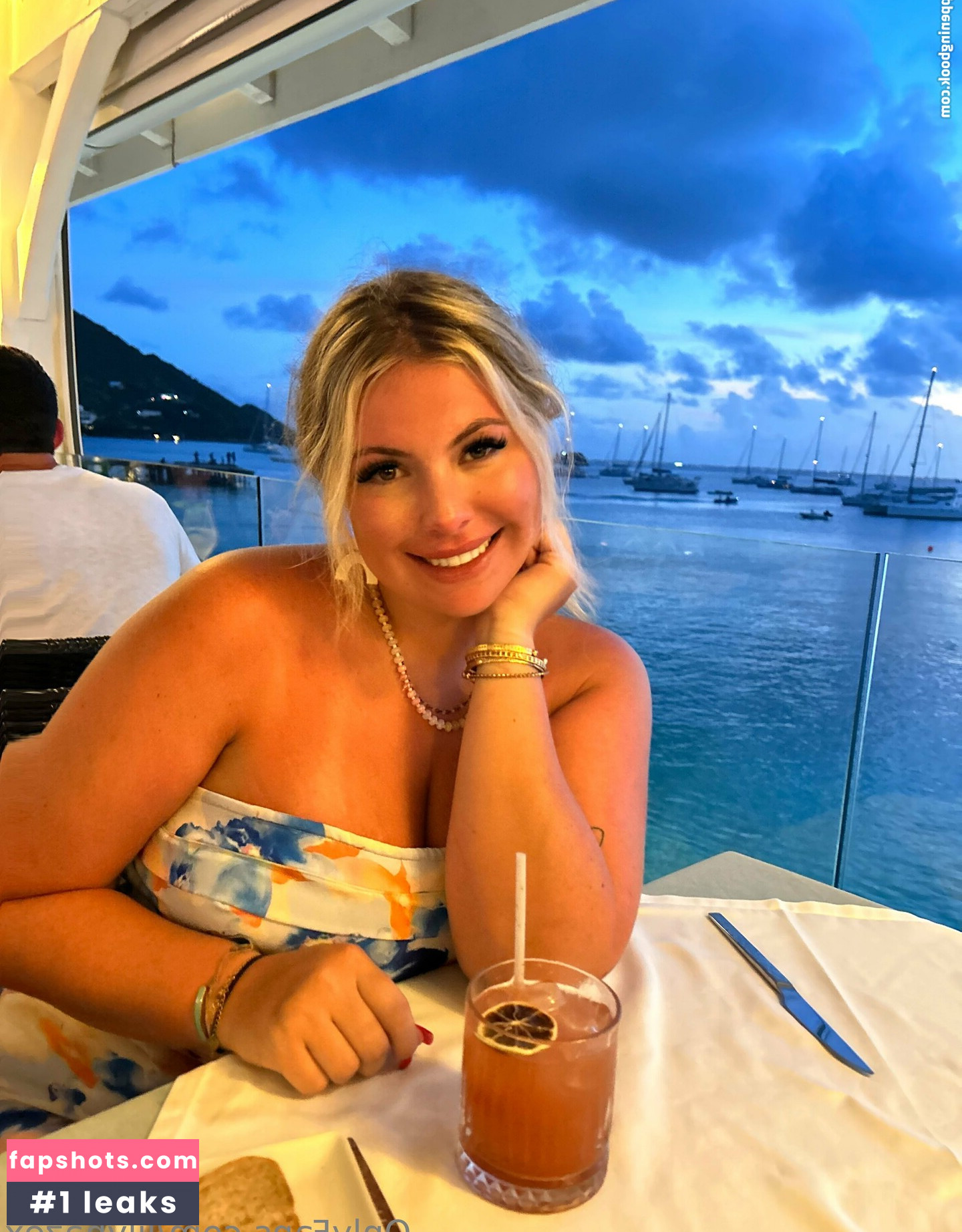 lilyhazex gallery photo #2