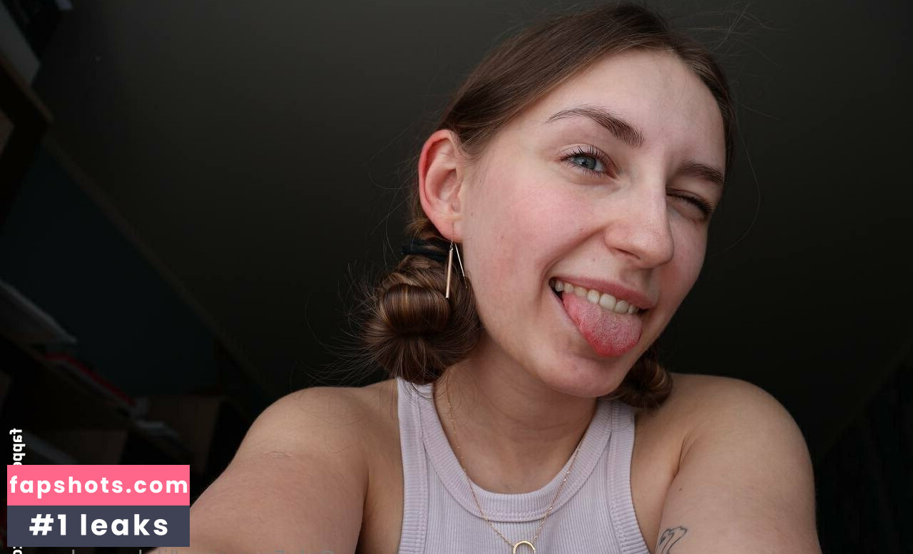 lilyhoneybunny gallery photo #11