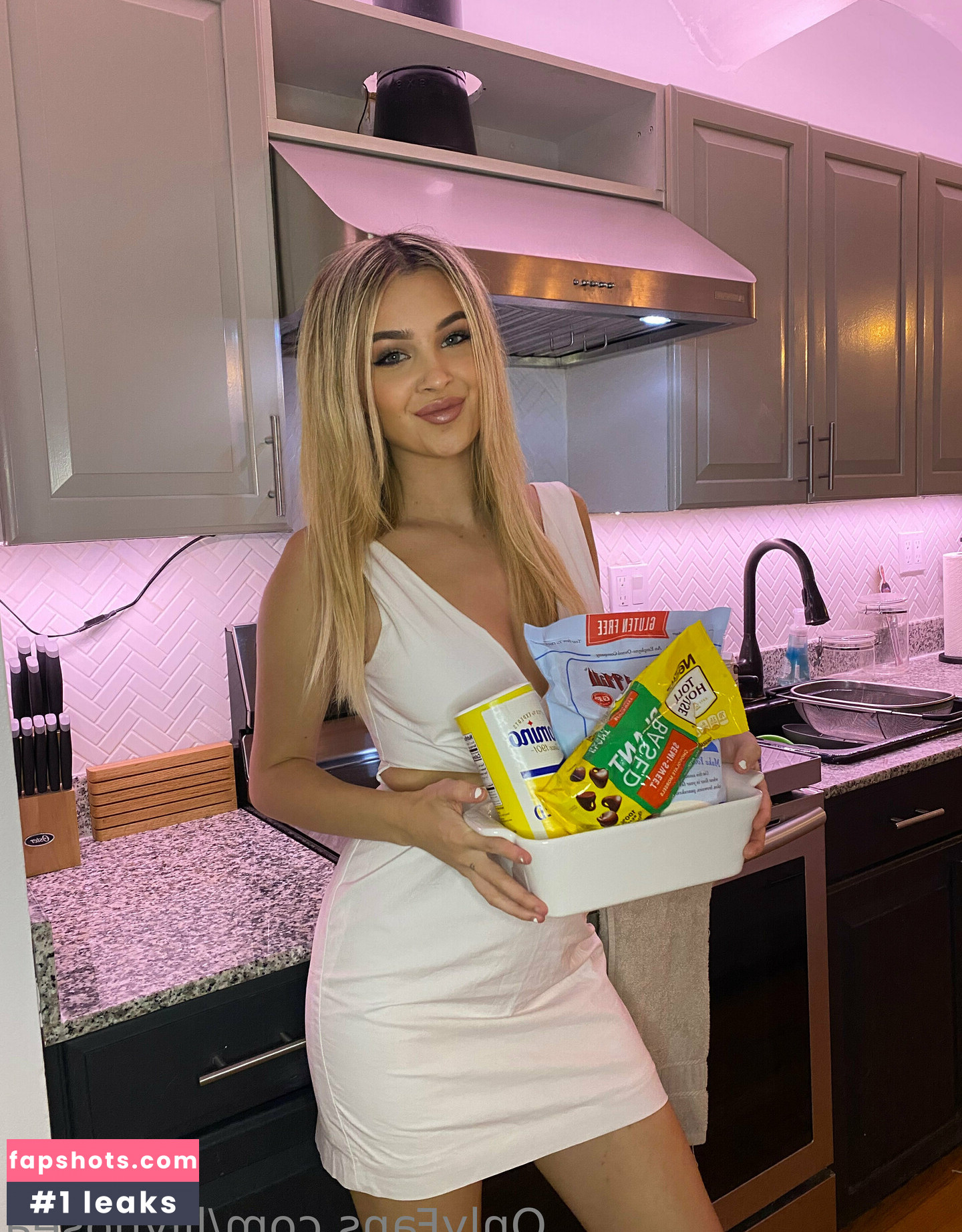 lilyhosea gallery photo #40