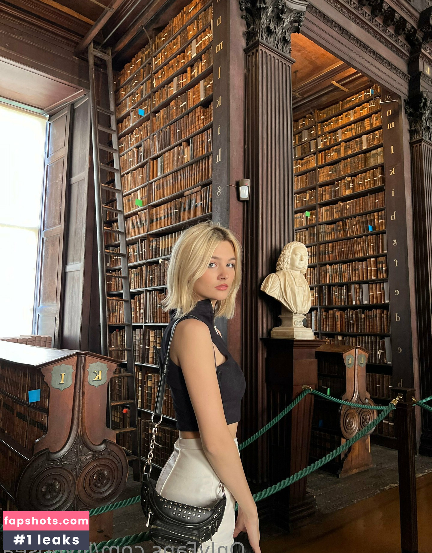 lilyhosea gallery photo #66