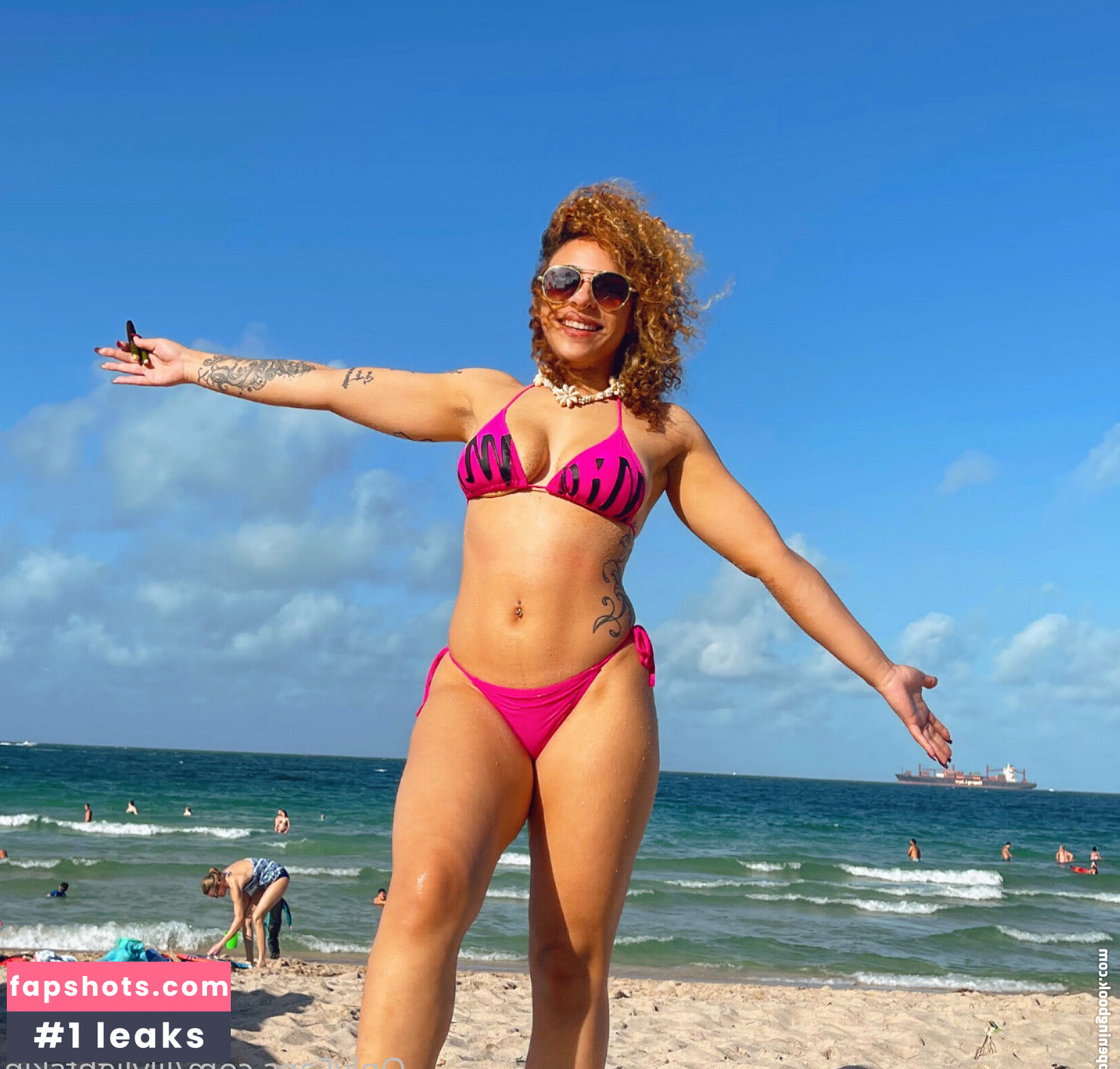 lilylightskin gallery photo #2