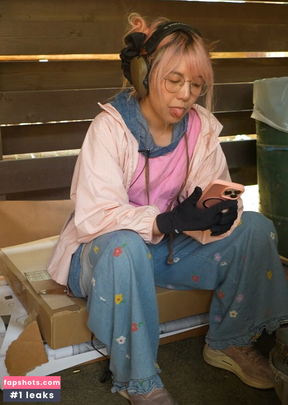 LilyPichu gallery photo #11