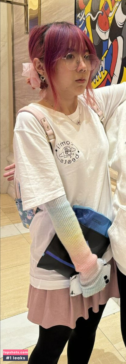 LilyPichu gallery photo #118