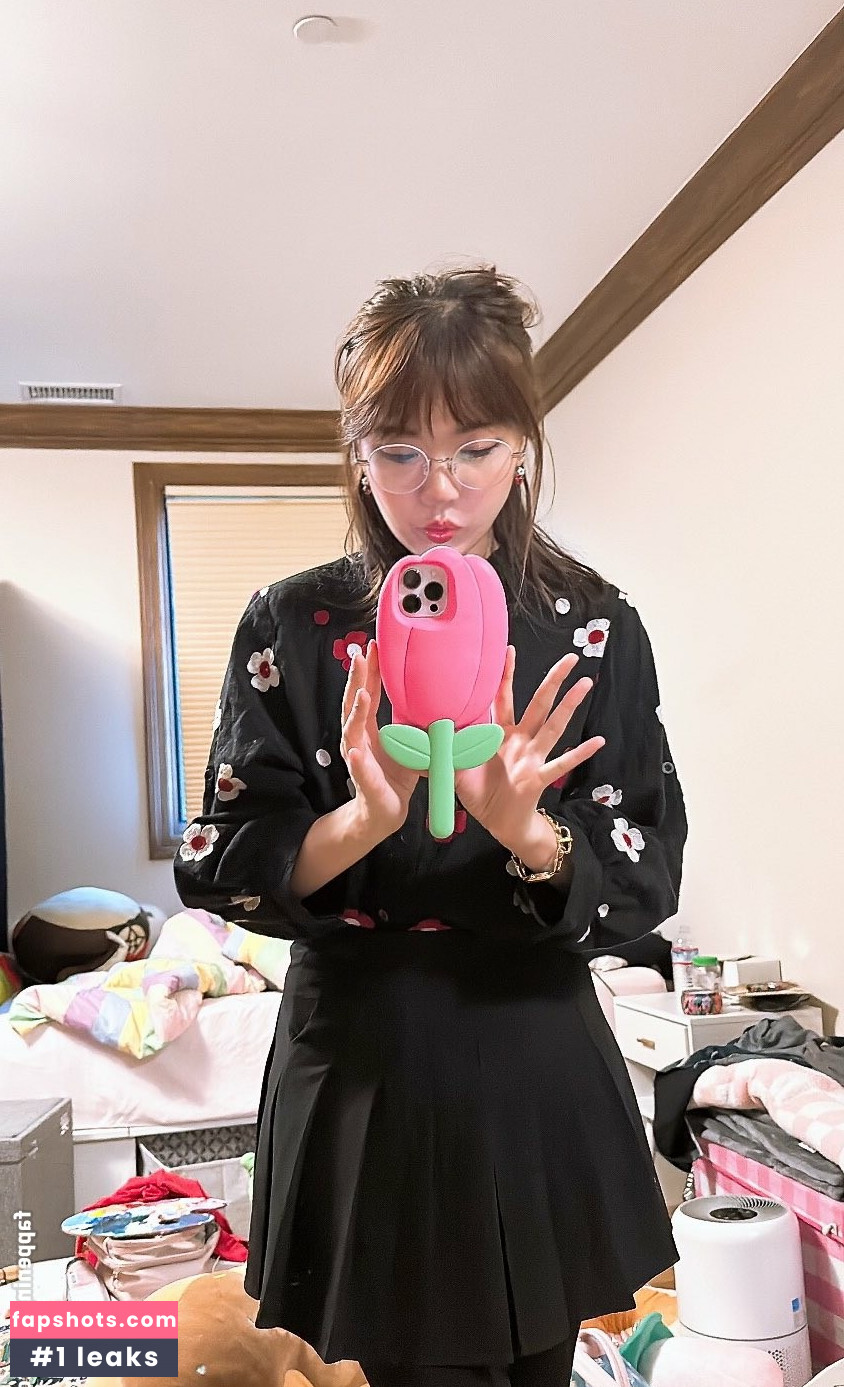 LilyPichu gallery photo #149