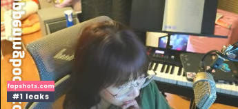 LilyPichu gallery photo #164