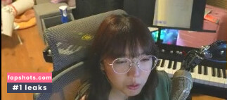 LilyPichu gallery photo #172