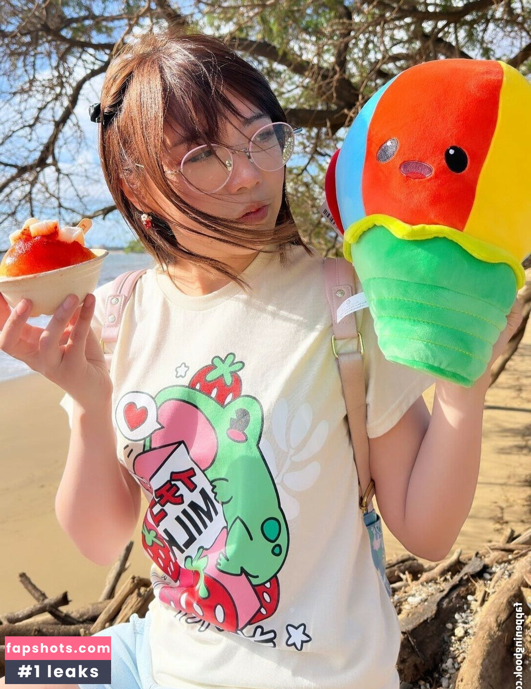 LilyPichu gallery photo #174
