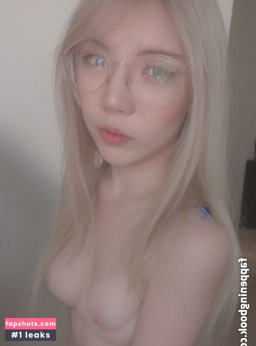 LilyPichu gallery photo #268