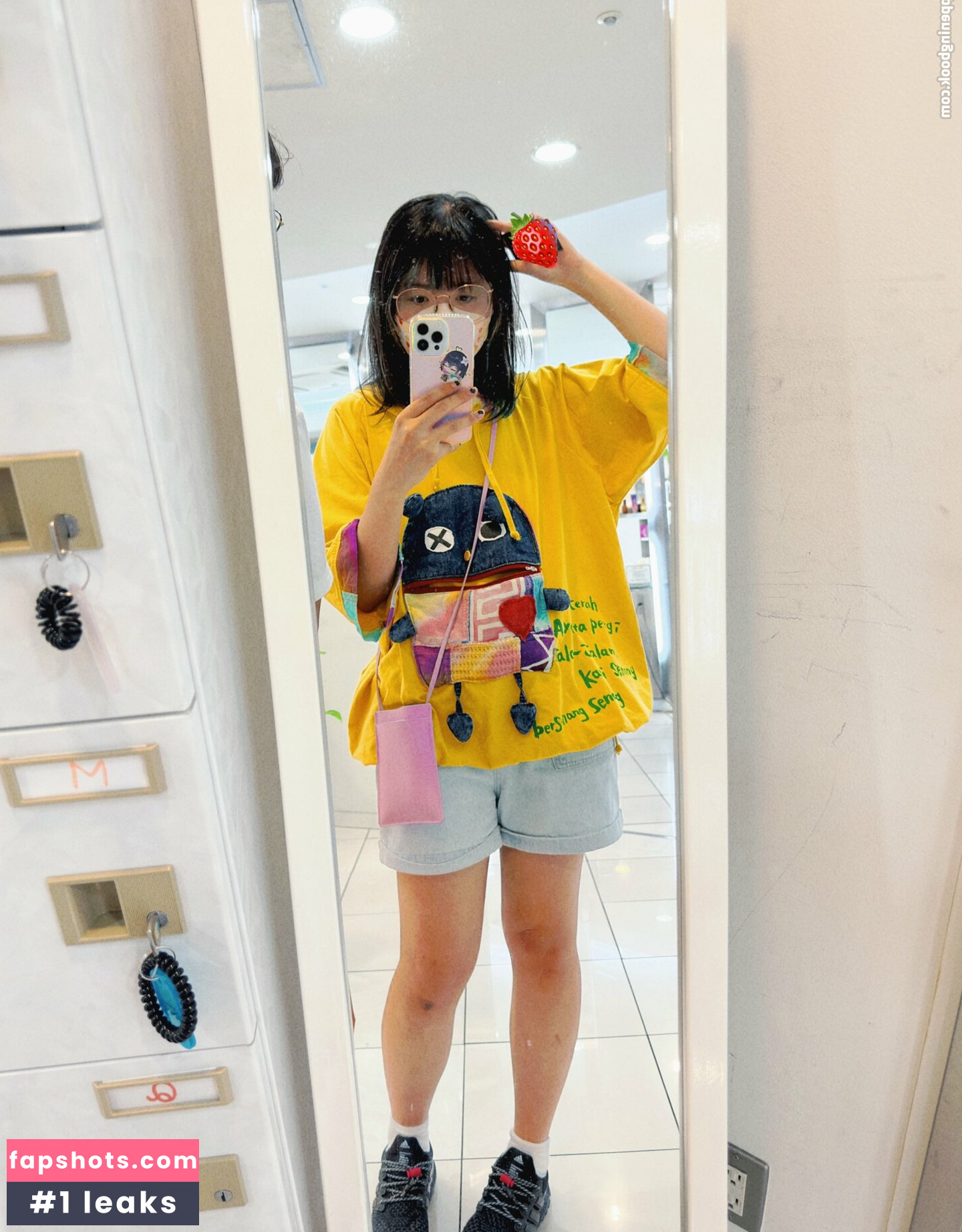 LilyPichu gallery photo #284