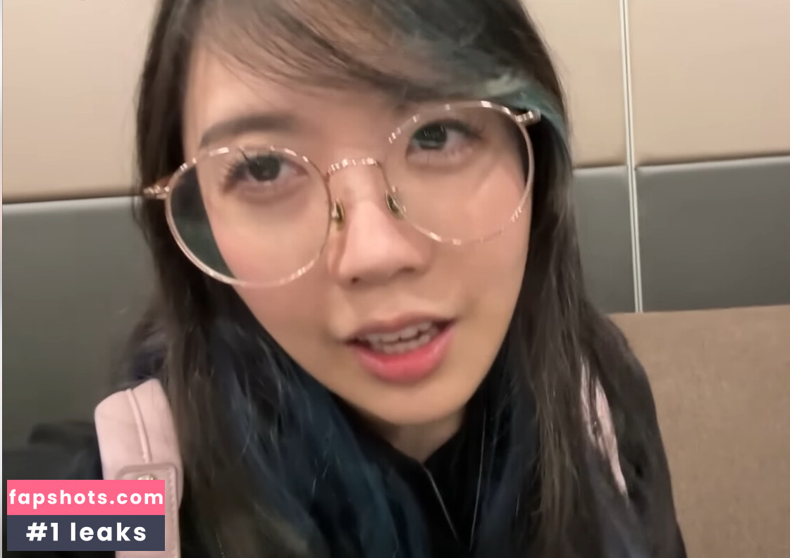 LilyPichu gallery photo #289
