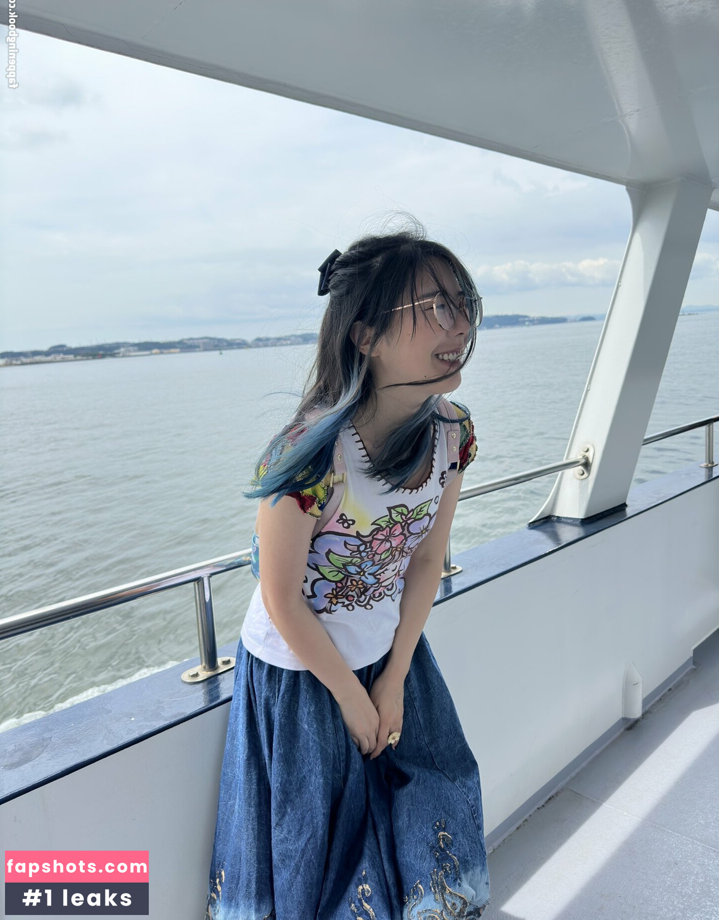 LilyPichu gallery photo #296