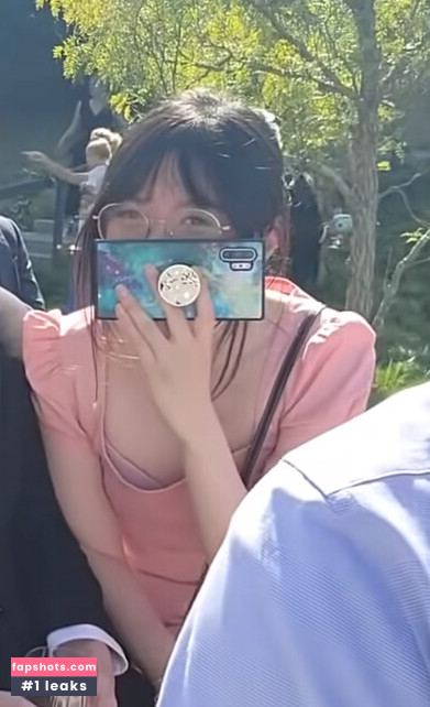 LilyPichu gallery photo #313