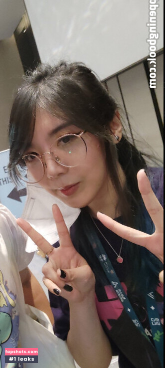LilyPichu gallery photo #318