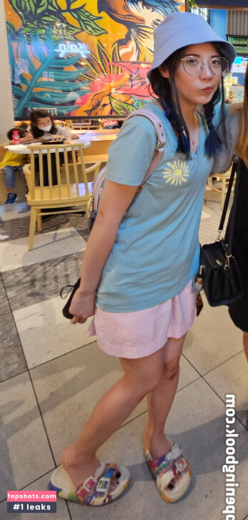 LilyPichu gallery photo #323