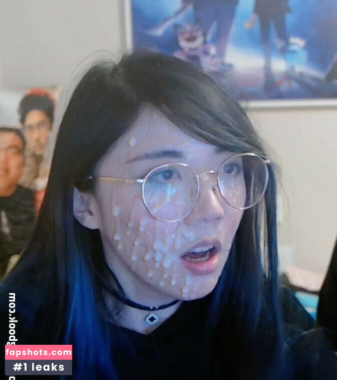 LilyPichu gallery photo #353