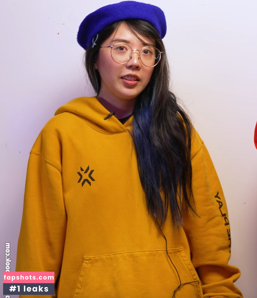 LilyPichu gallery photo #362