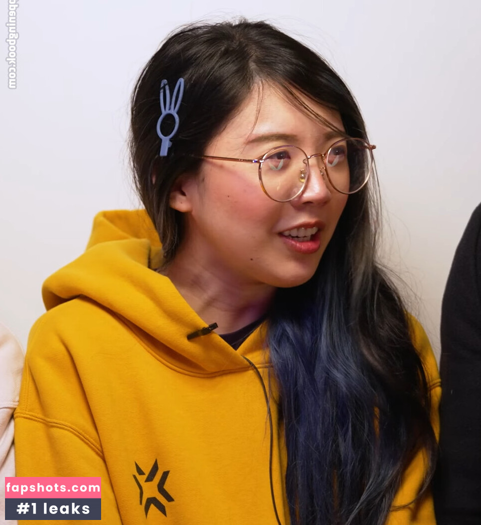 LilyPichu gallery photo #371