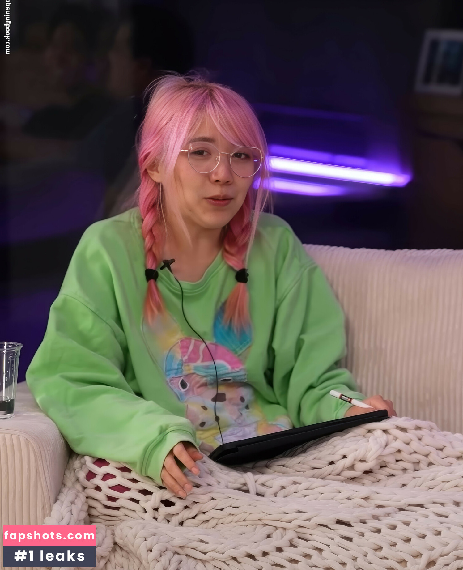 LilyPichu gallery photo #41