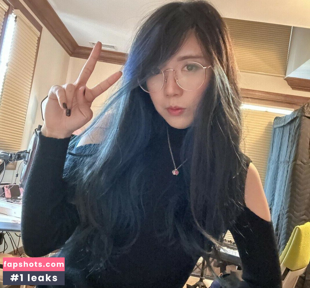 LilyPichu gallery photo #431