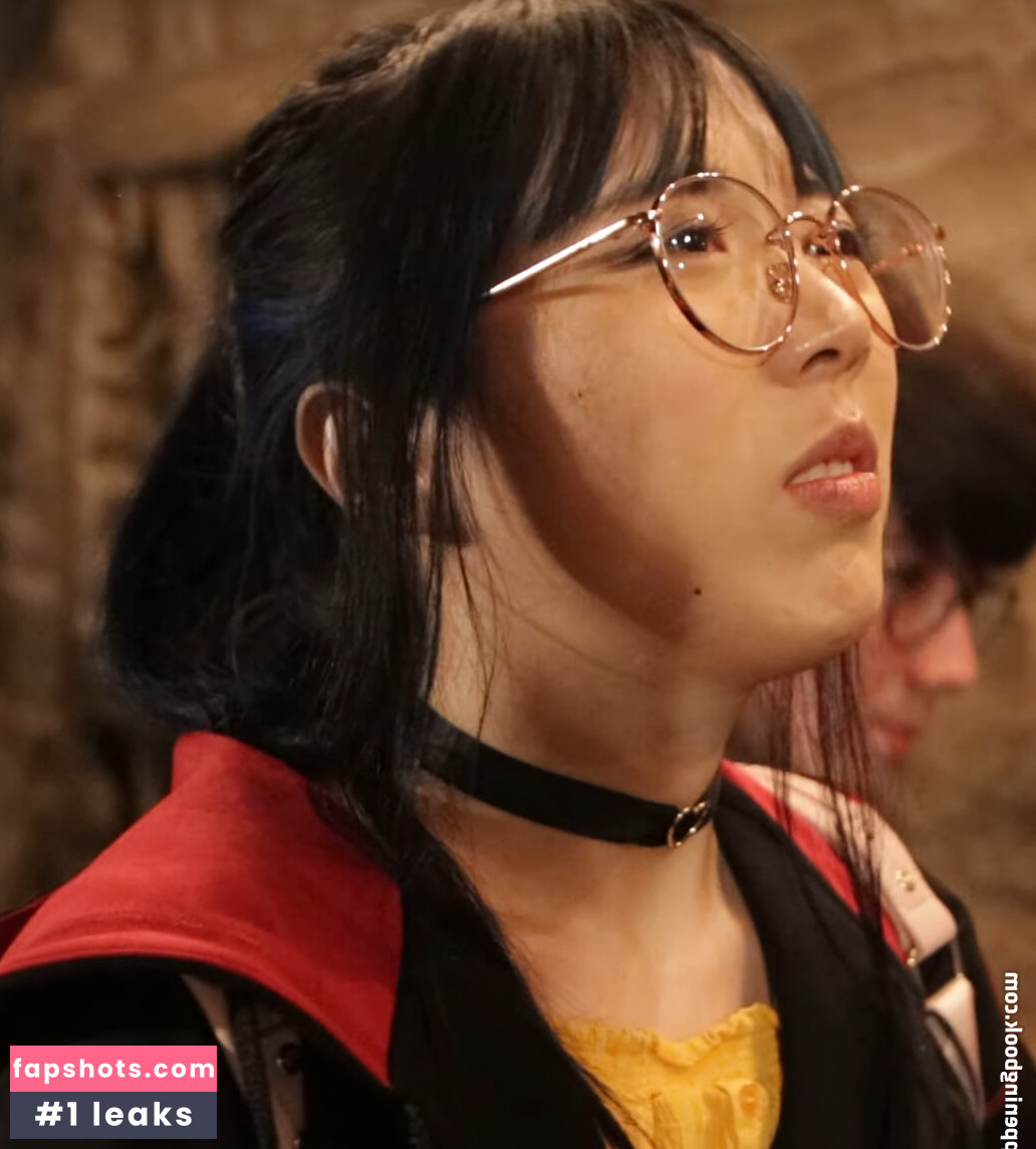 LilyPichu gallery photo #466