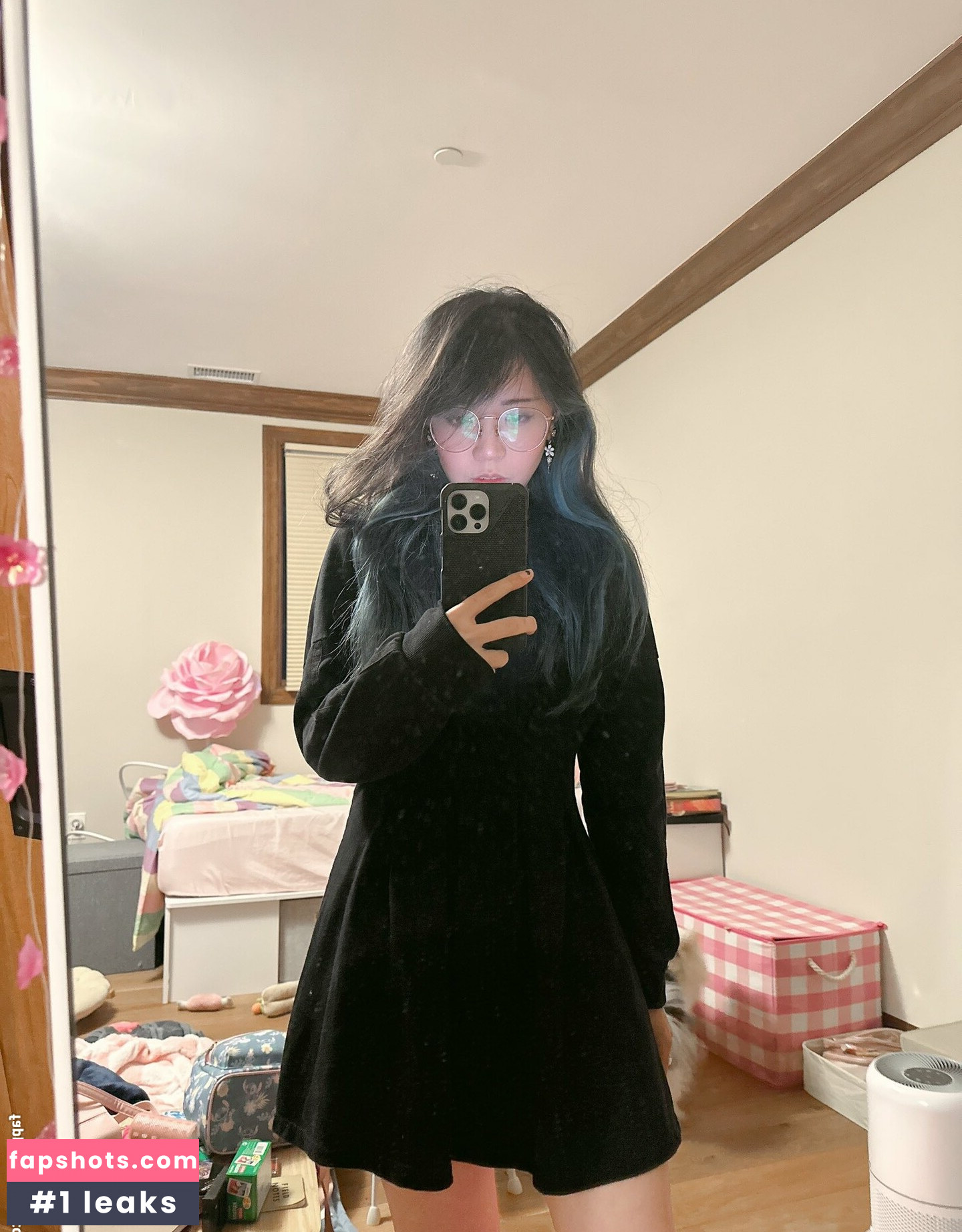 LilyPichu gallery photo #485