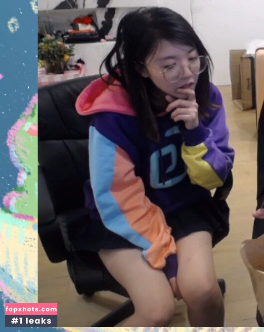 LilyPichu gallery photo #507