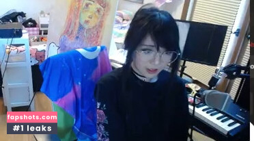 LilyPichu gallery photo #509