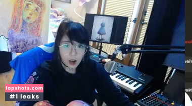 LilyPichu gallery photo #512