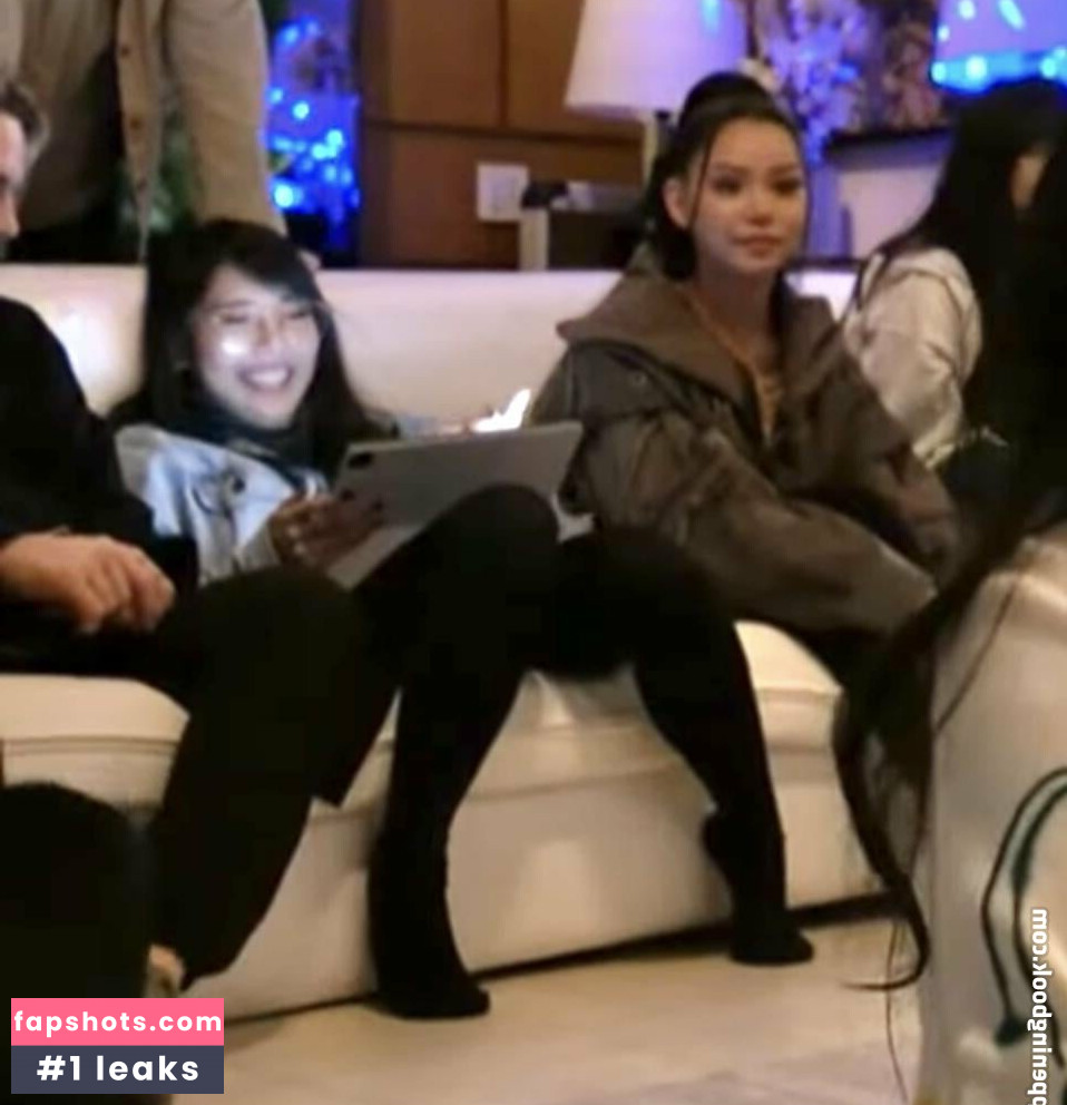 LilyPichu gallery photo #527