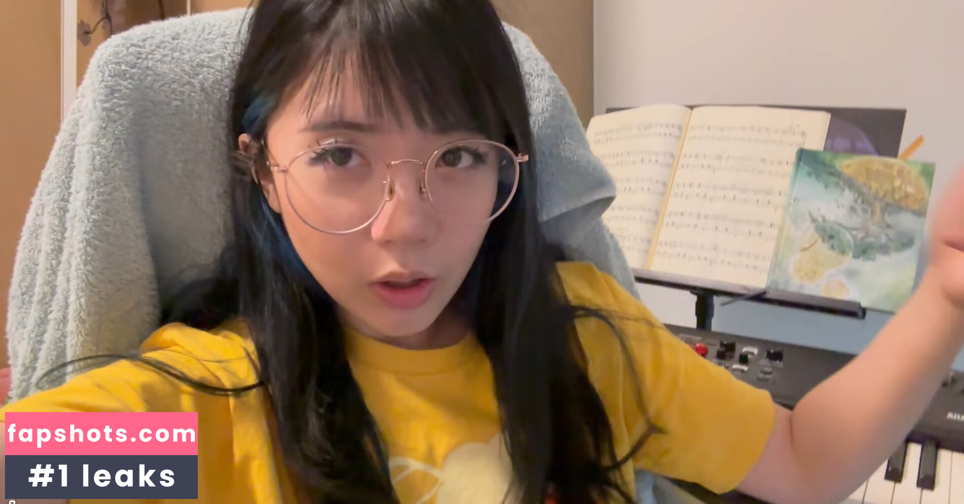 LilyPichu gallery photo #530