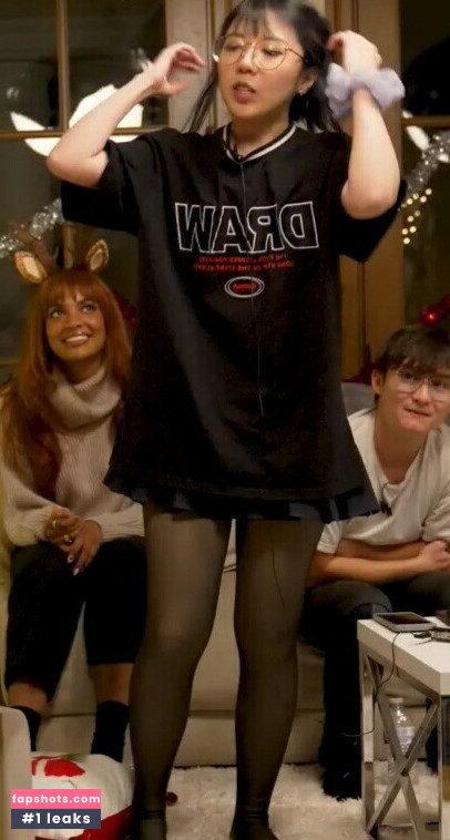 LilyPichu gallery photo #534