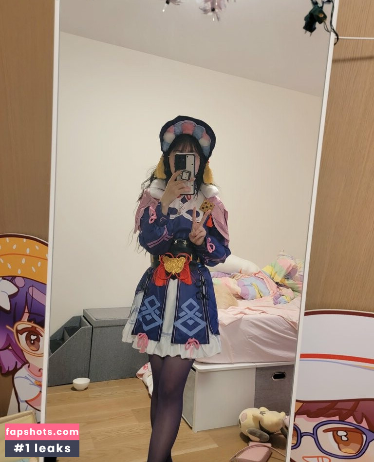 LilyPichu gallery photo #554