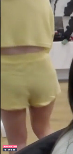 LilyPichu gallery photo #567