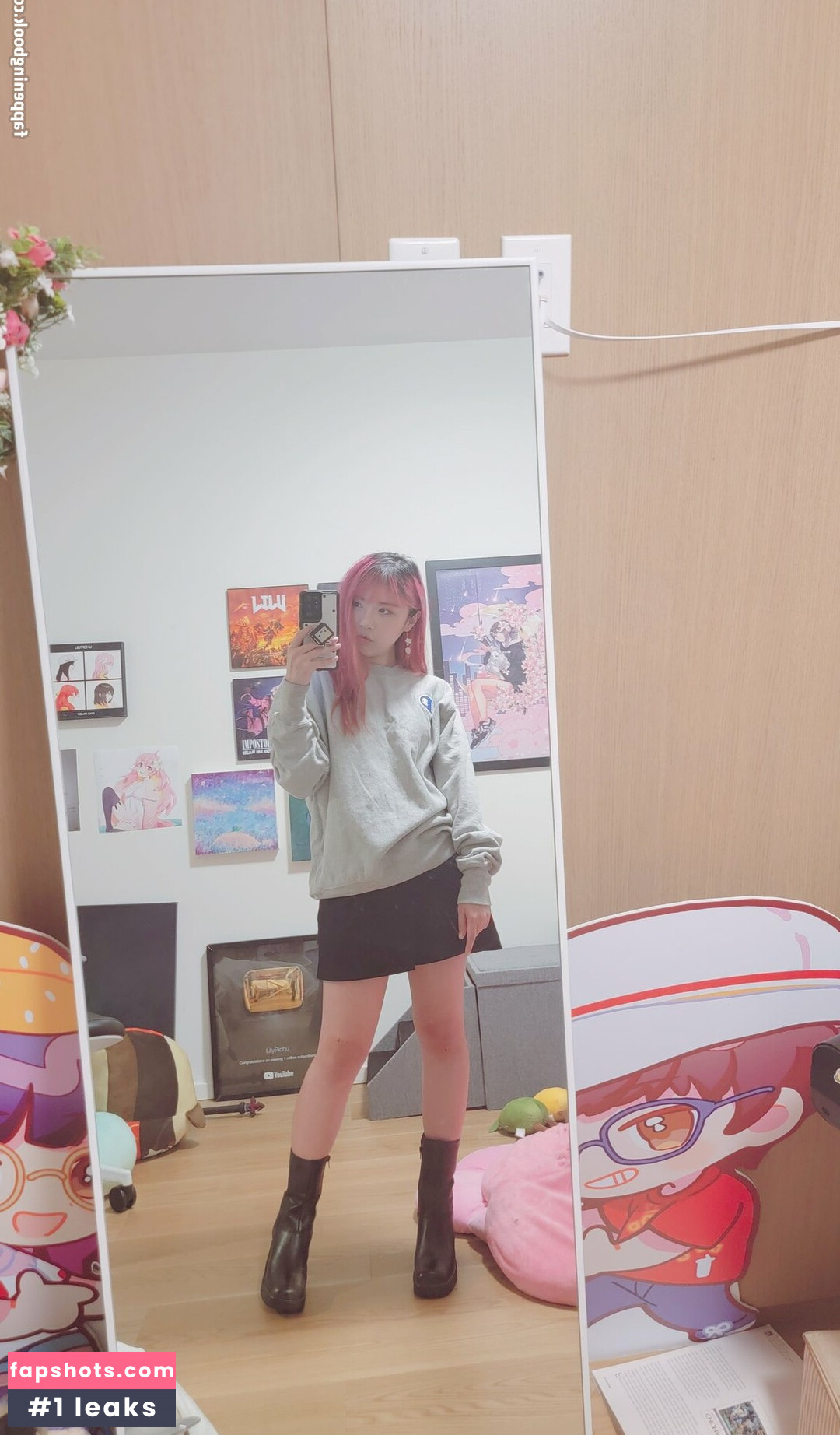 LilyPichu gallery photo #606