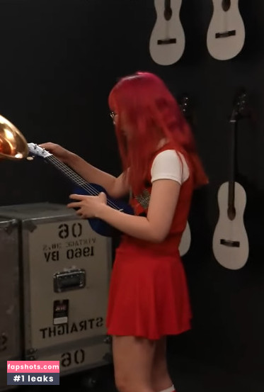 LilyPichu gallery photo #614