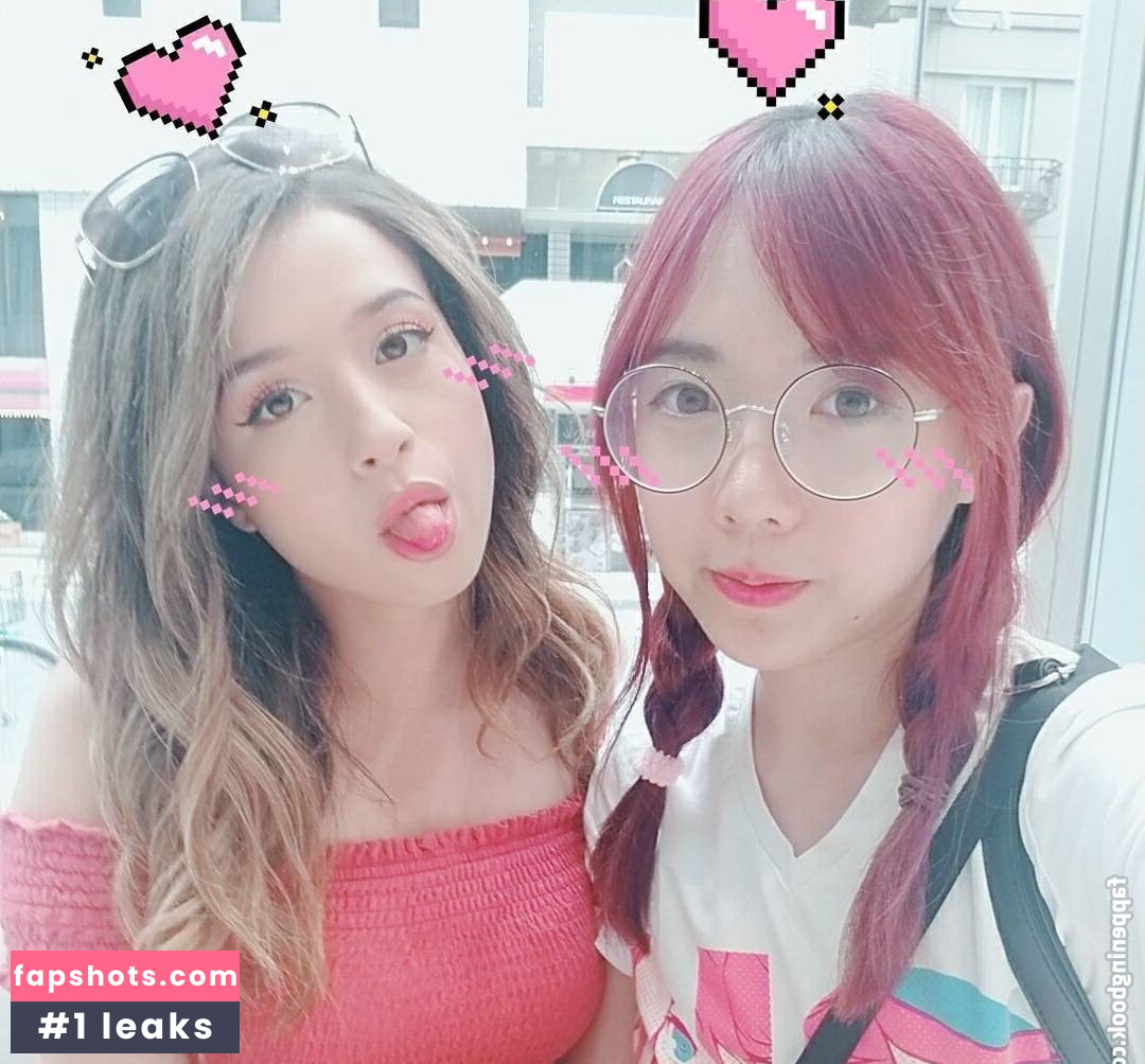 LilyPichu gallery photo #649